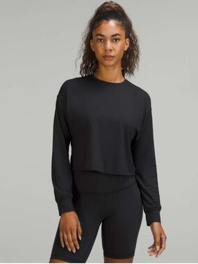 Lululemon Abrasion-Resistant Training
Long Sleeve Shirt
